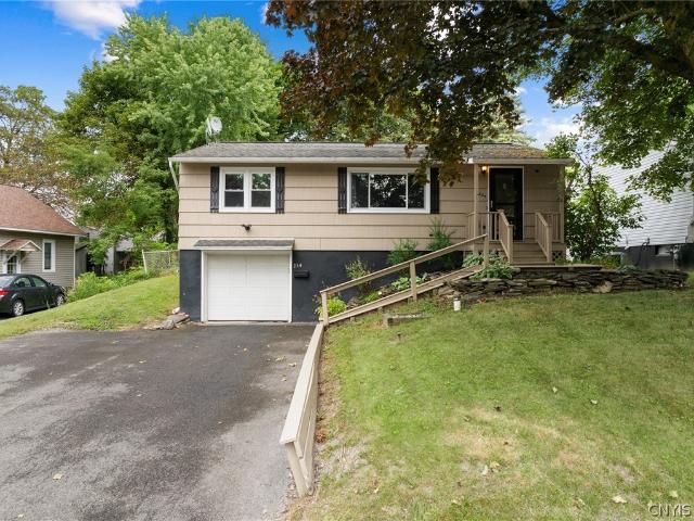 House for sale in Camillus, New York