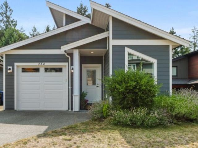 House for sale in Hammond Bay, Nanaimo