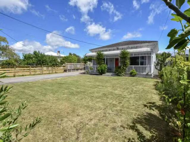 House for sale in Carterton, Wellington