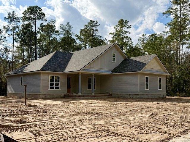 House for sale in White Oak, Georgia
