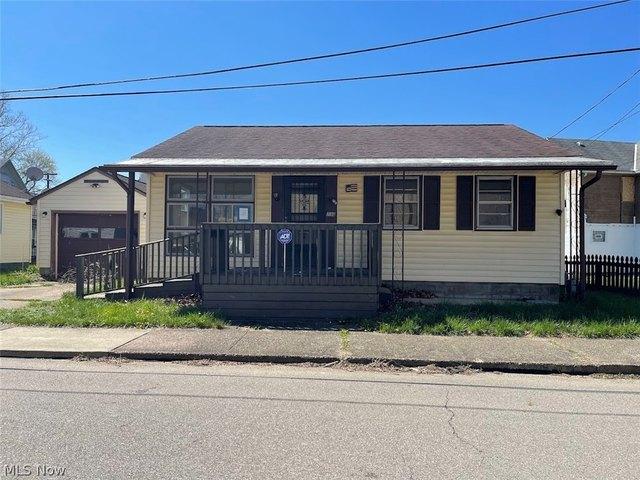 House for sale in Newcomerstown, Ohio