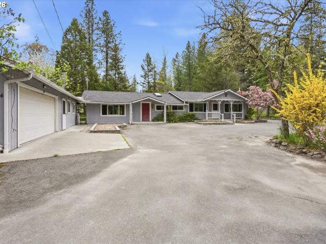House for sale in Oregonia
