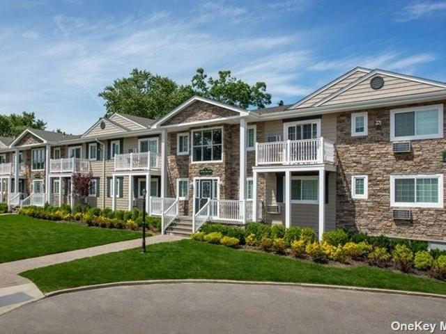 Condo for rent in Patchogue