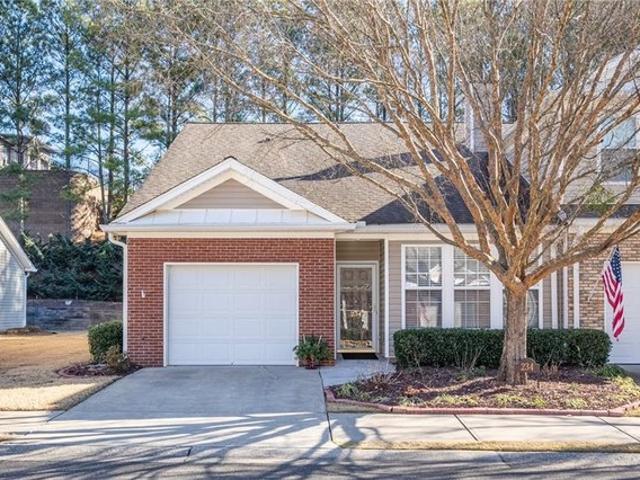 Condo for sale in Canton, Georgia