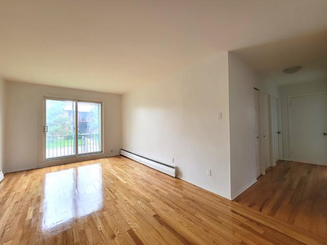 Apartment for rent in Laurentides, Quebec