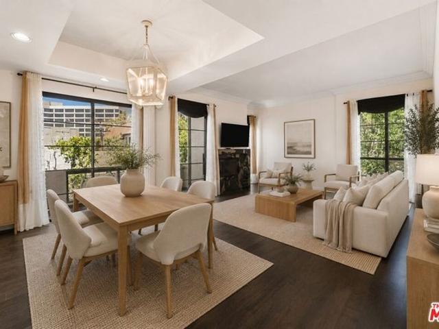 Condo for sale in Beverly Hills, California