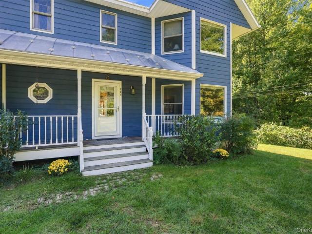 House for sale in Eighmyville, Town of Rhinebeck