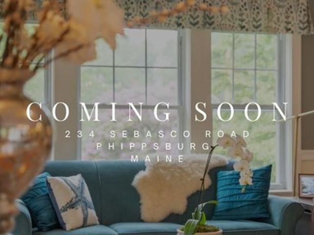 House for sale in Phippsburg, Maine