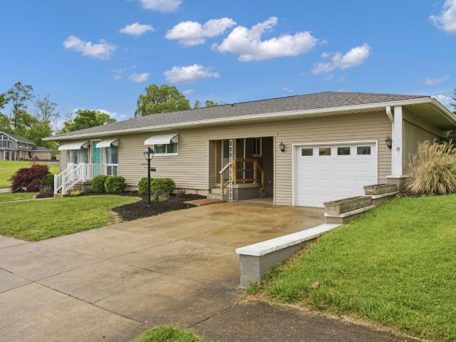 House for sale in Bedford, Indiana