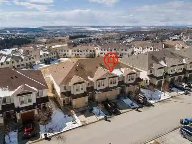 Condo for sale in Cochrane, Alberta
