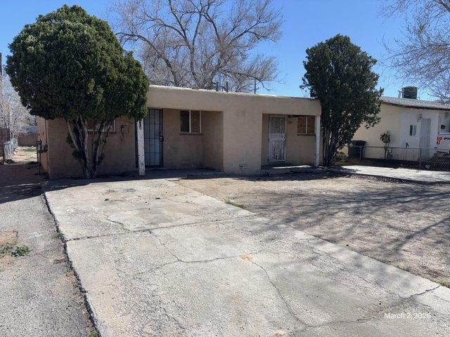 House for sale in New Mexico