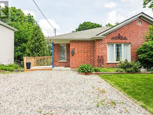 House for sale in Ingersoll, Ontario