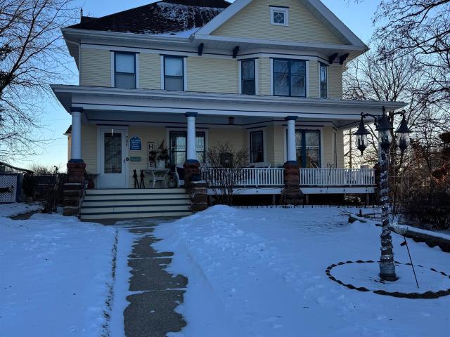 House for sale in Juneau, Wisconsin
