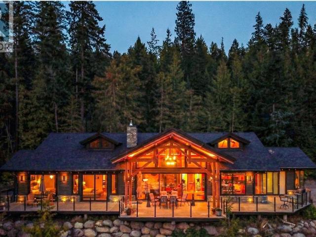 House for sale in Sirdar, British Columbia