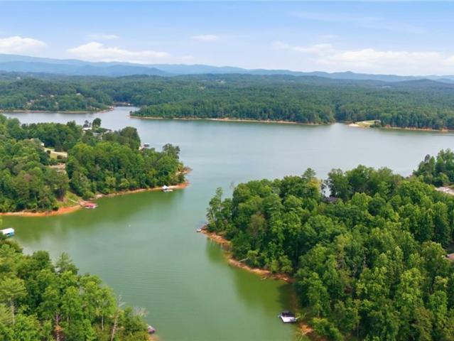 House for sale in Wilkesboro, North Carolina