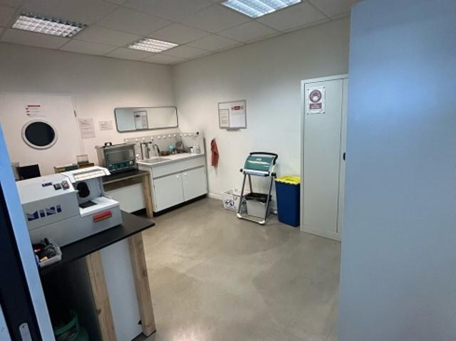 Atelier mieten in Plan-les-Ouates