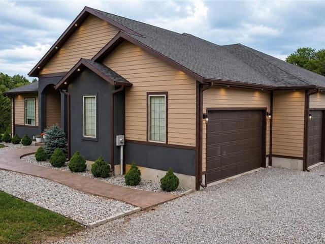 House for sale in Sedalia, Pettis County