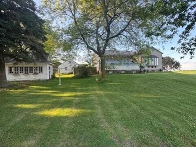 House for sale in Hubbard, Iowa