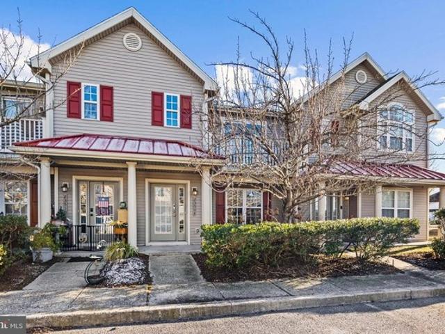 Condo for sale in Delaware