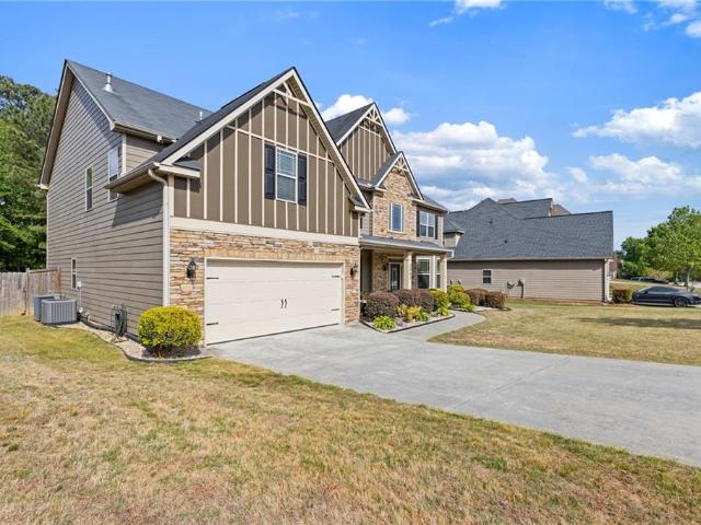 House for sale in Grayson, Georgia