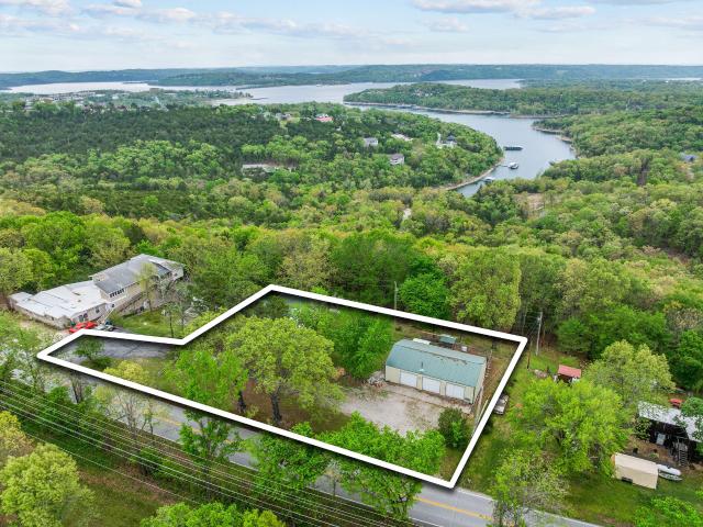 House for sale in Stone, Missouri