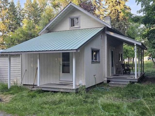 House for sale in Moyie Springs, Idaho