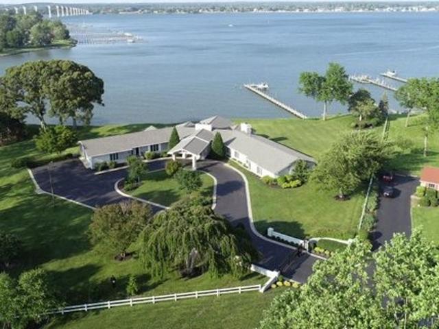 House for sale in Lexington Park, Maryland