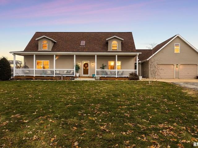 House for sale in Fulton, Illinois