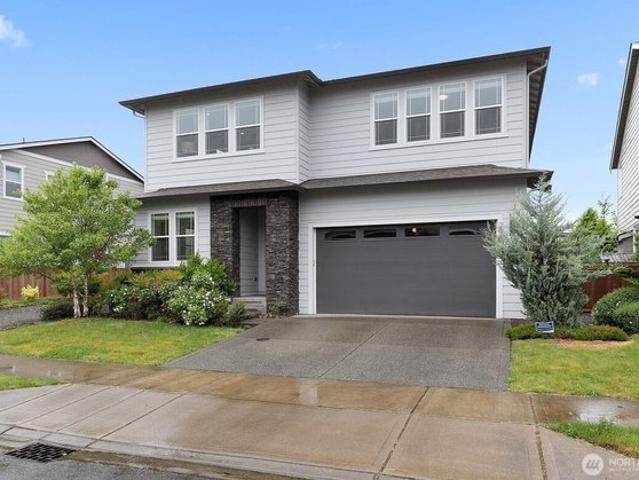 House for sale in Maple Valley, Washington