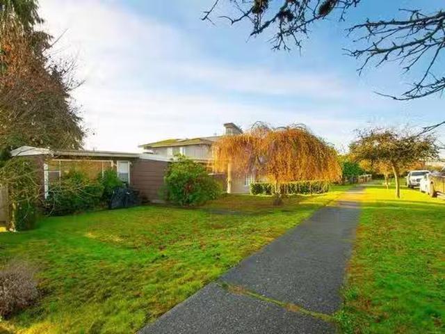 House for sale in Vancouver, British Columbia