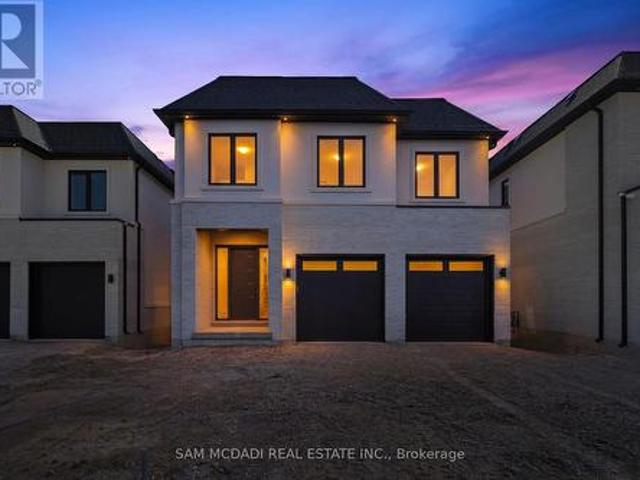 House for sale in Oakville, Ontario