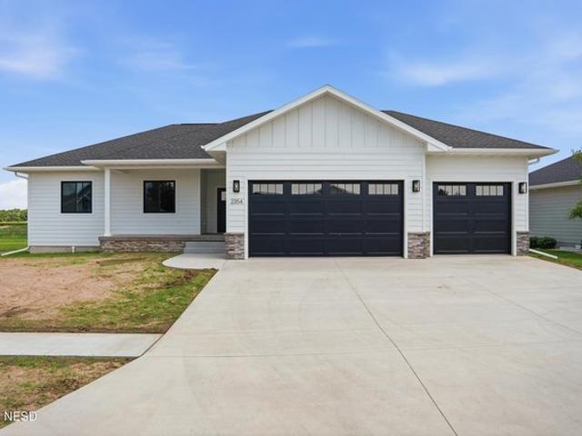 House for sale in Watertown, South Dakota