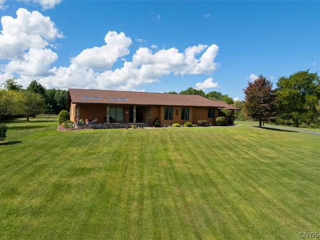 House for sale in Oneida, New York