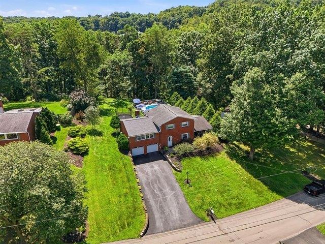 House for sale in Allison Park, Pennsylvania