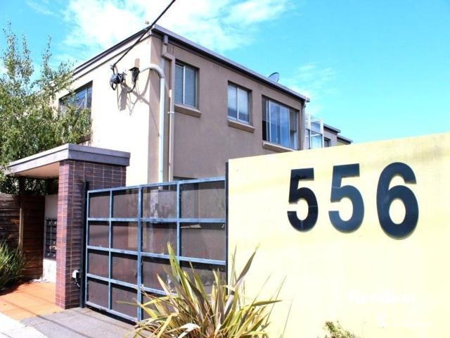 Apartment for rent in Brunswick West, Melbourne
