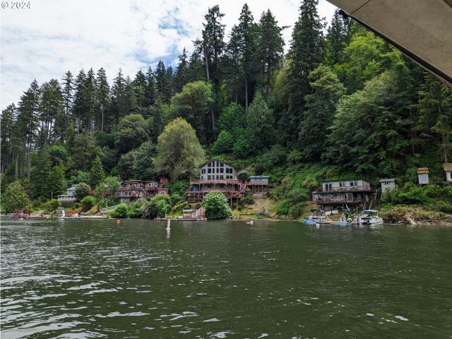 House for sale in Oregonia