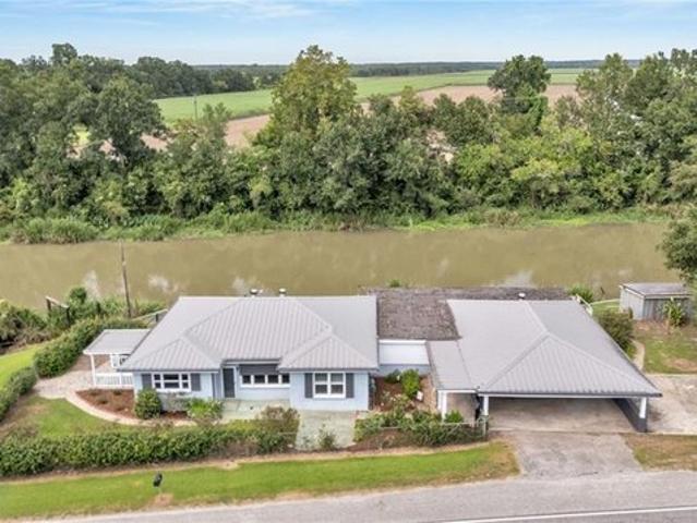 House for sale in Raceland, Louisiana