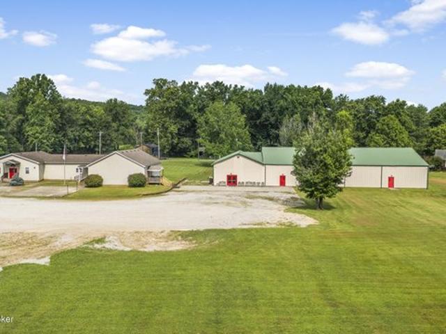 House for sale in Shepherdsville, Kentucky