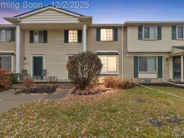 Condo for sale in Southfield, Michigan