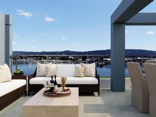 Condo for sale in Alameda, California