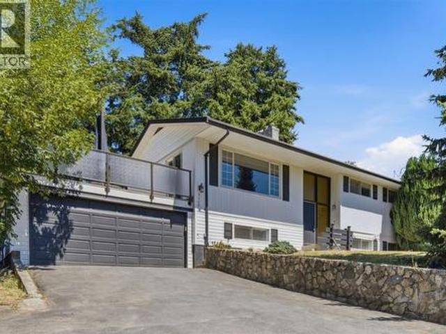 House for sale in Brentwood Bay, British Columbia
