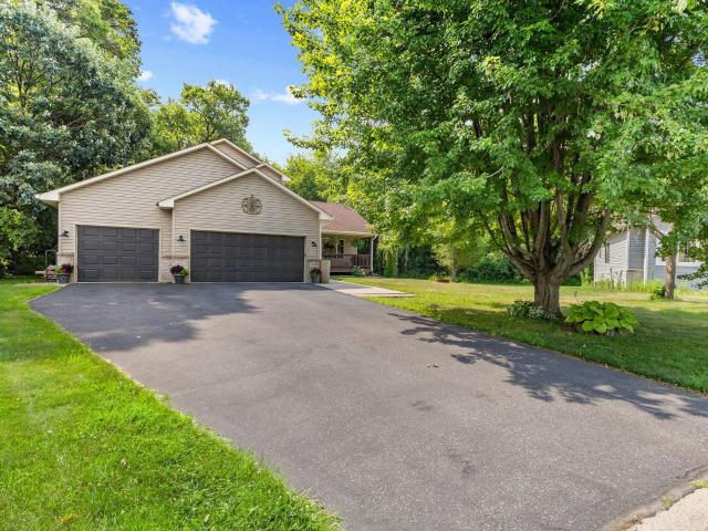 House for sale in Saint Francis, Minnesota