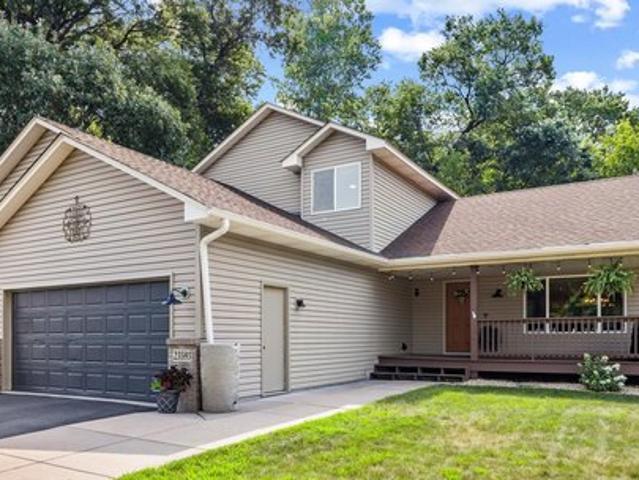 House for sale in Saint Francis, Minnesota