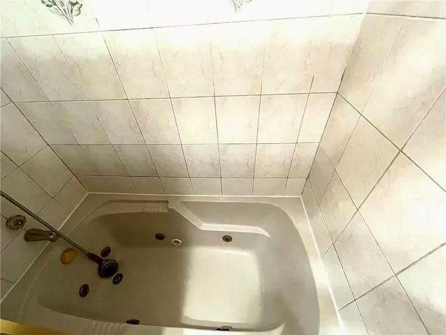 Townhouse for sale in Arverne, New York