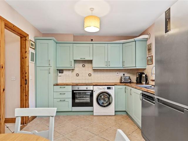 Terraced House for sale in Loch Garman, North Tipperary