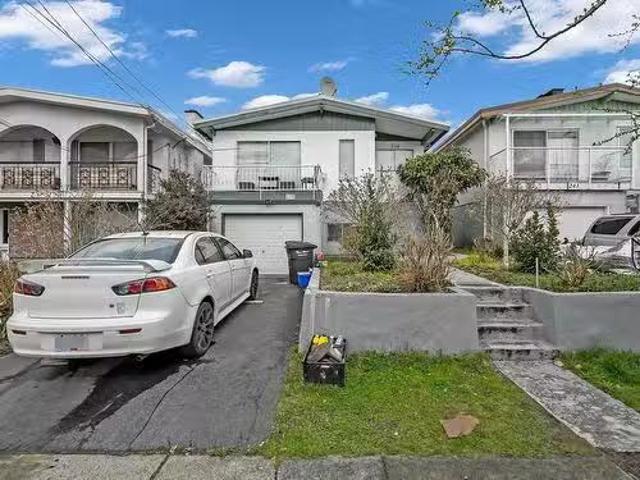 House for sale in Vancouver, British Columbia