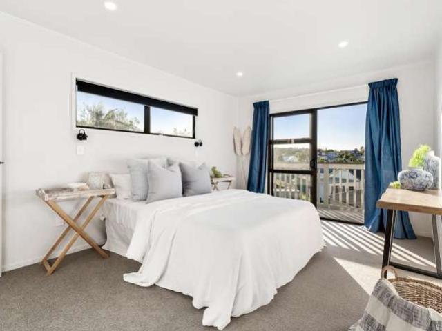 House for sale in Whangaparaoa