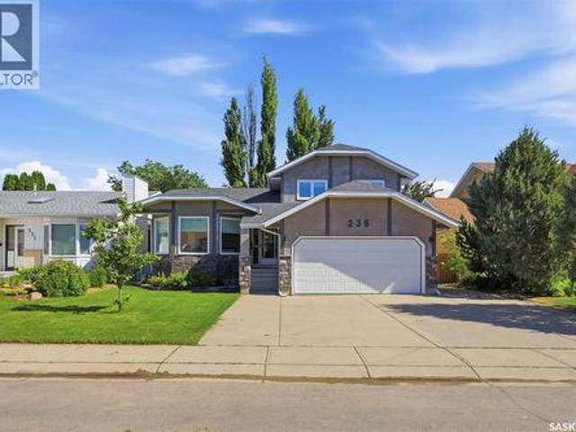 House for sale in Saskatoon, Saskatchewan