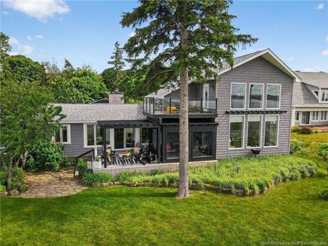 House for sale in Shediac