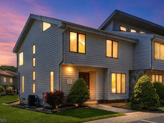 Townhouse for sale in Andover, Sussex County
